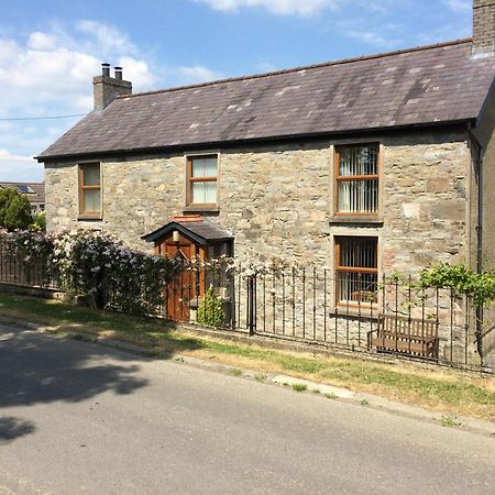 Grove Fort Self Catering Farmhouse Finnis Exterior photo
